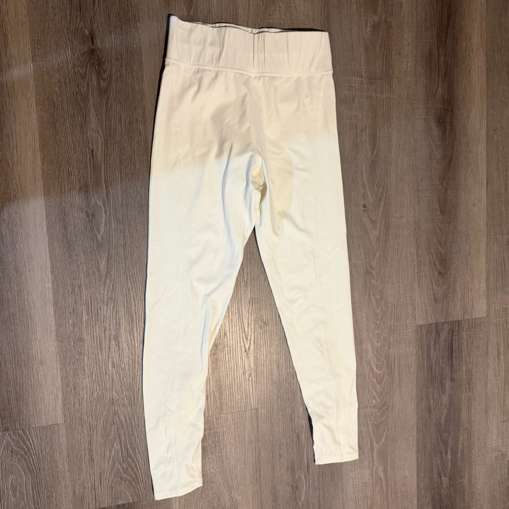 Carbon38 Cream High-Waisted Leggings